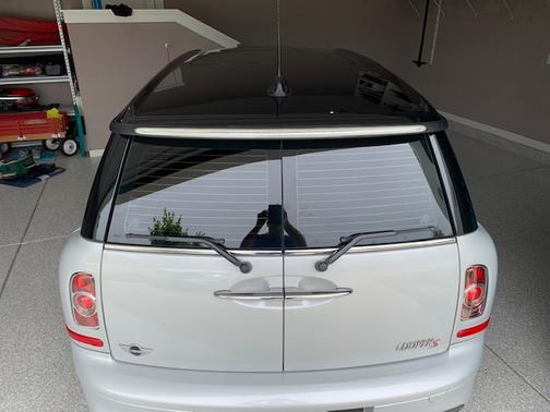 Photo 4 of 8 of 2012 MINI Cooper S Clubman Base